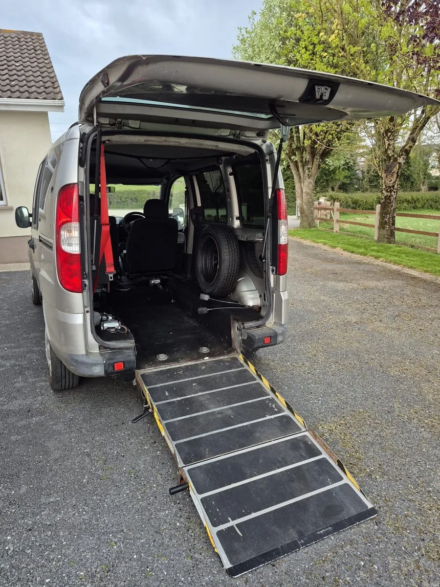 Wheelchair accessible van Fiat Doblo - Image 3