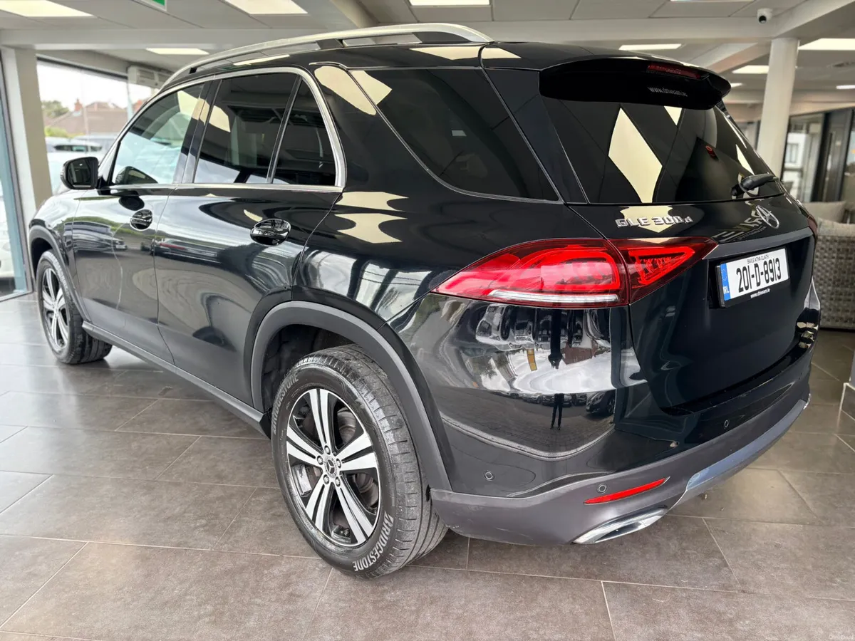 Mercedes-Benz GLE 300d  2020***Mercedes Service*** - Image 4