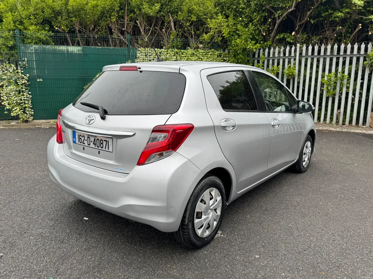 Toyota Vitz 2016 Automatic low mileage 40 km - Image 4