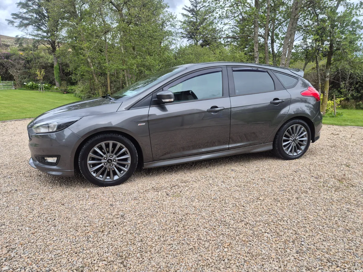 Ford Focus 2018 - Image 1