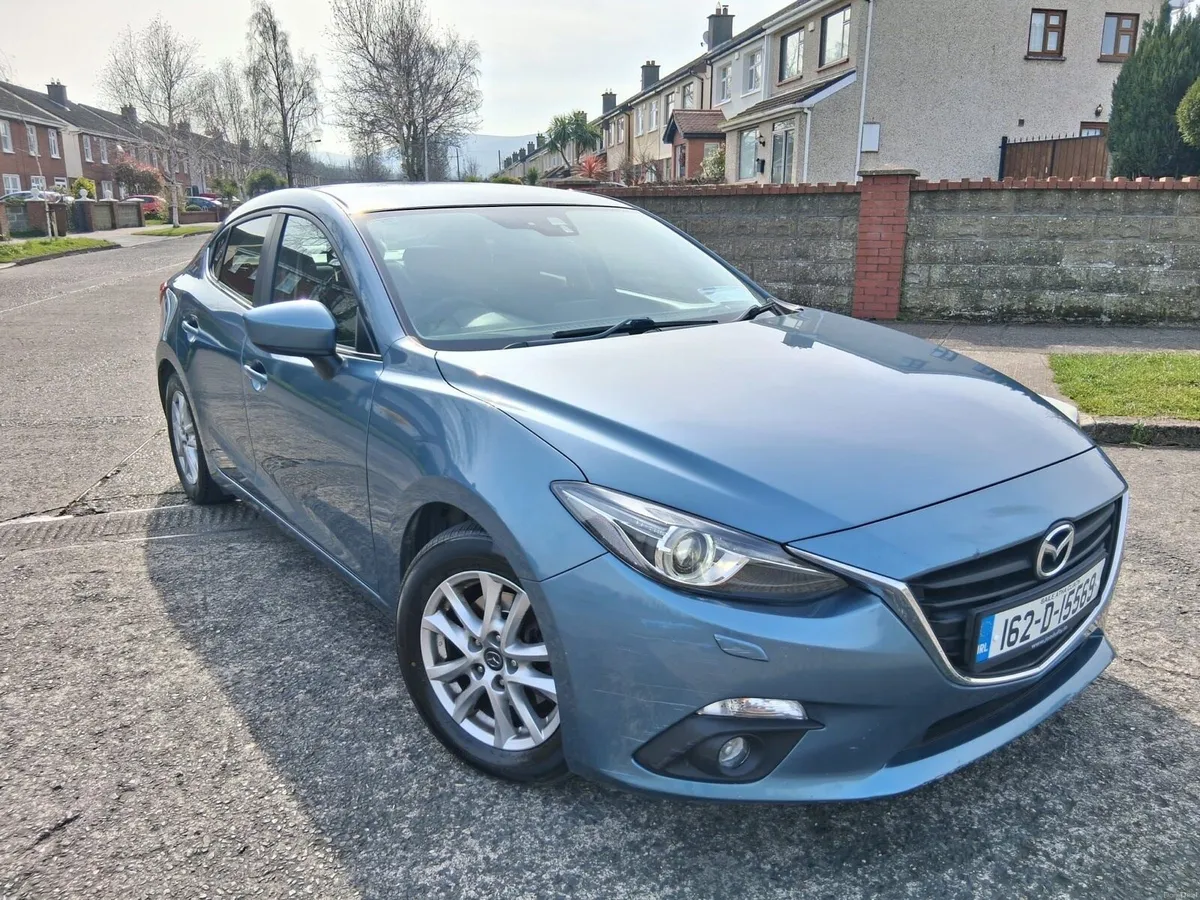 Mazda 3 - Image 1