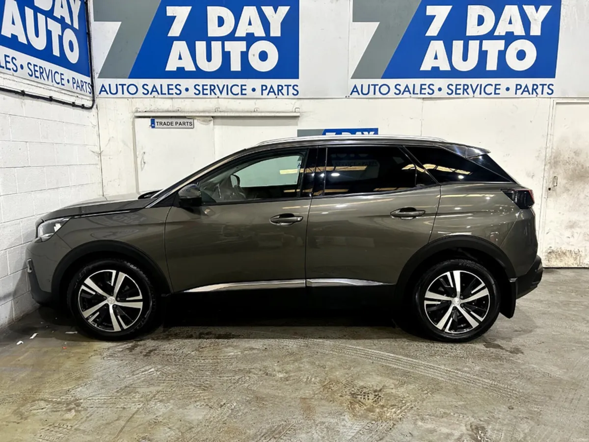 Peugeot 3008 ALLURE 1.5 BLUE HDI 130 6 6.2 4DR - Image 4