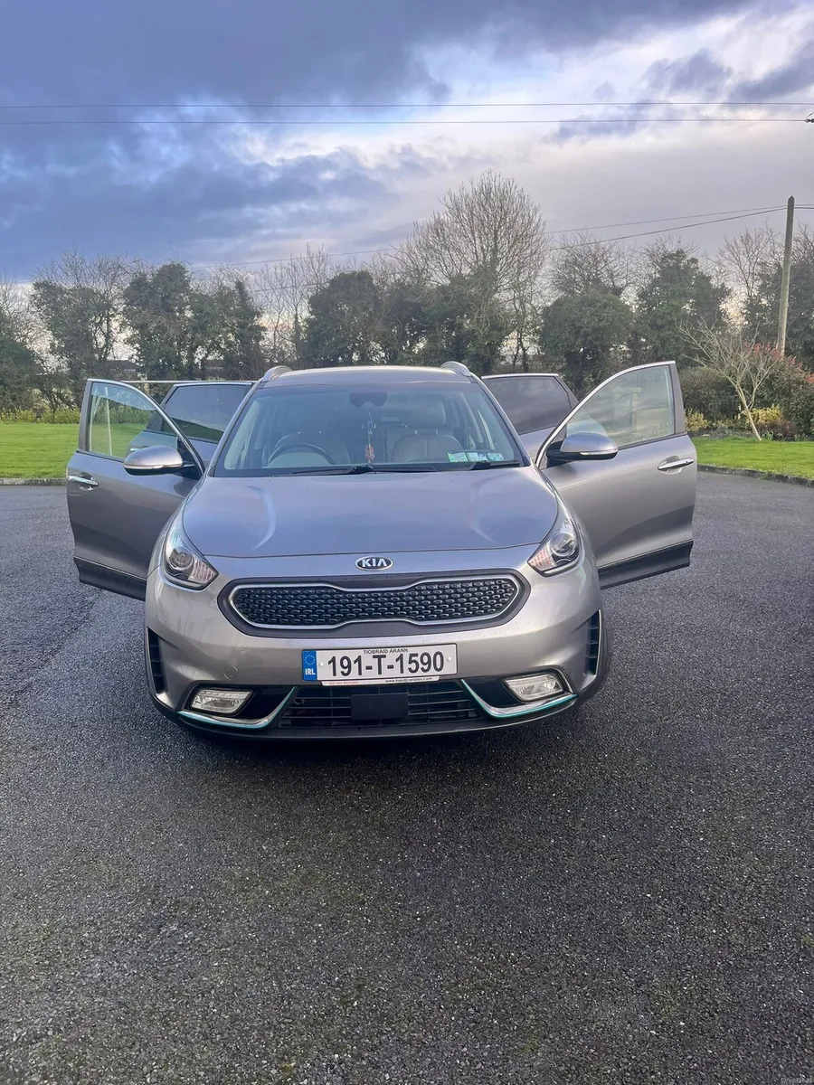 191 KIA NIRO PETROL PLUG IN HYBRID 1.6L - Image 1