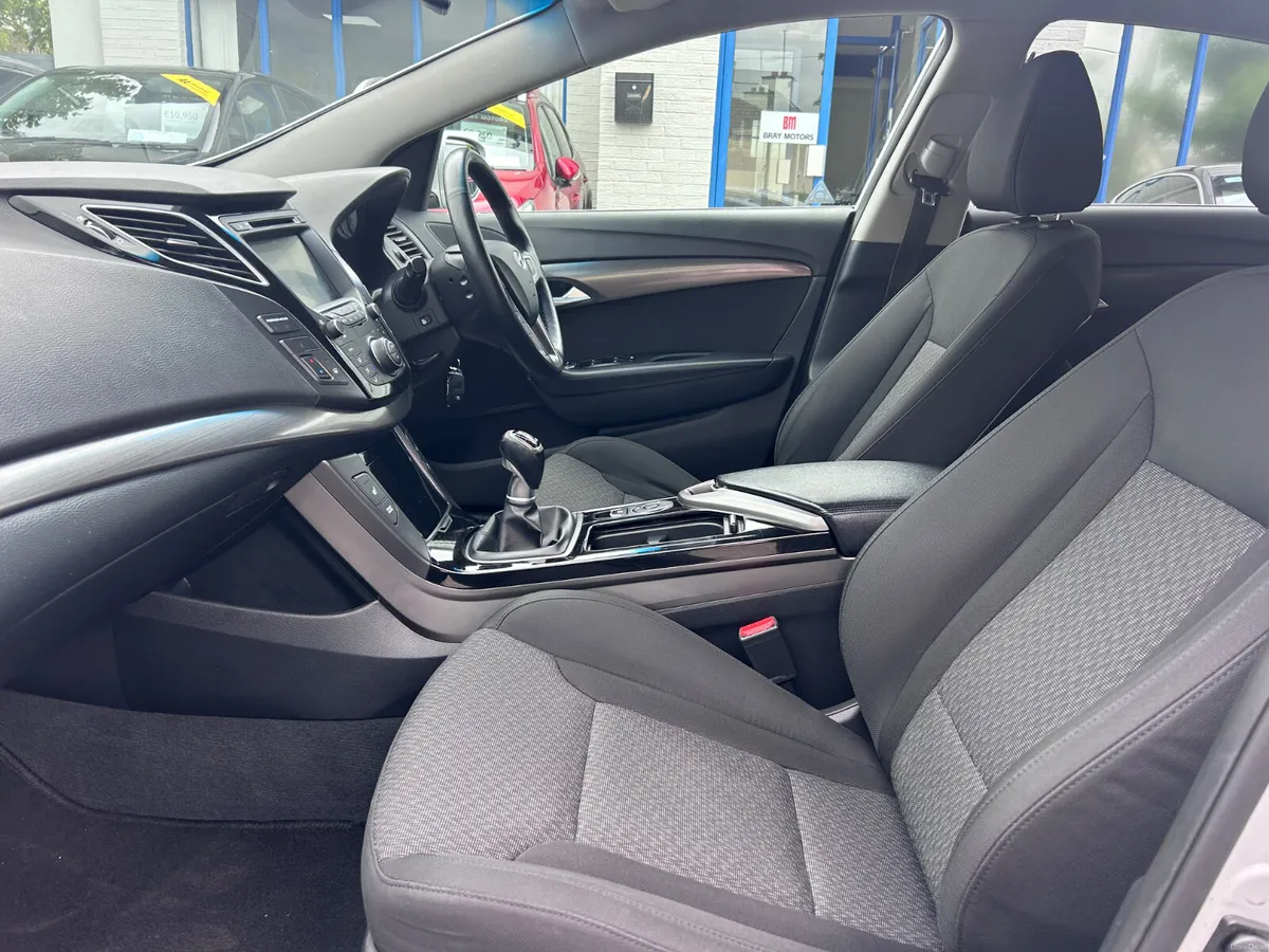 2016 HYUNDAI i40 1.7D LOW KMS NEW NCT - Image 4