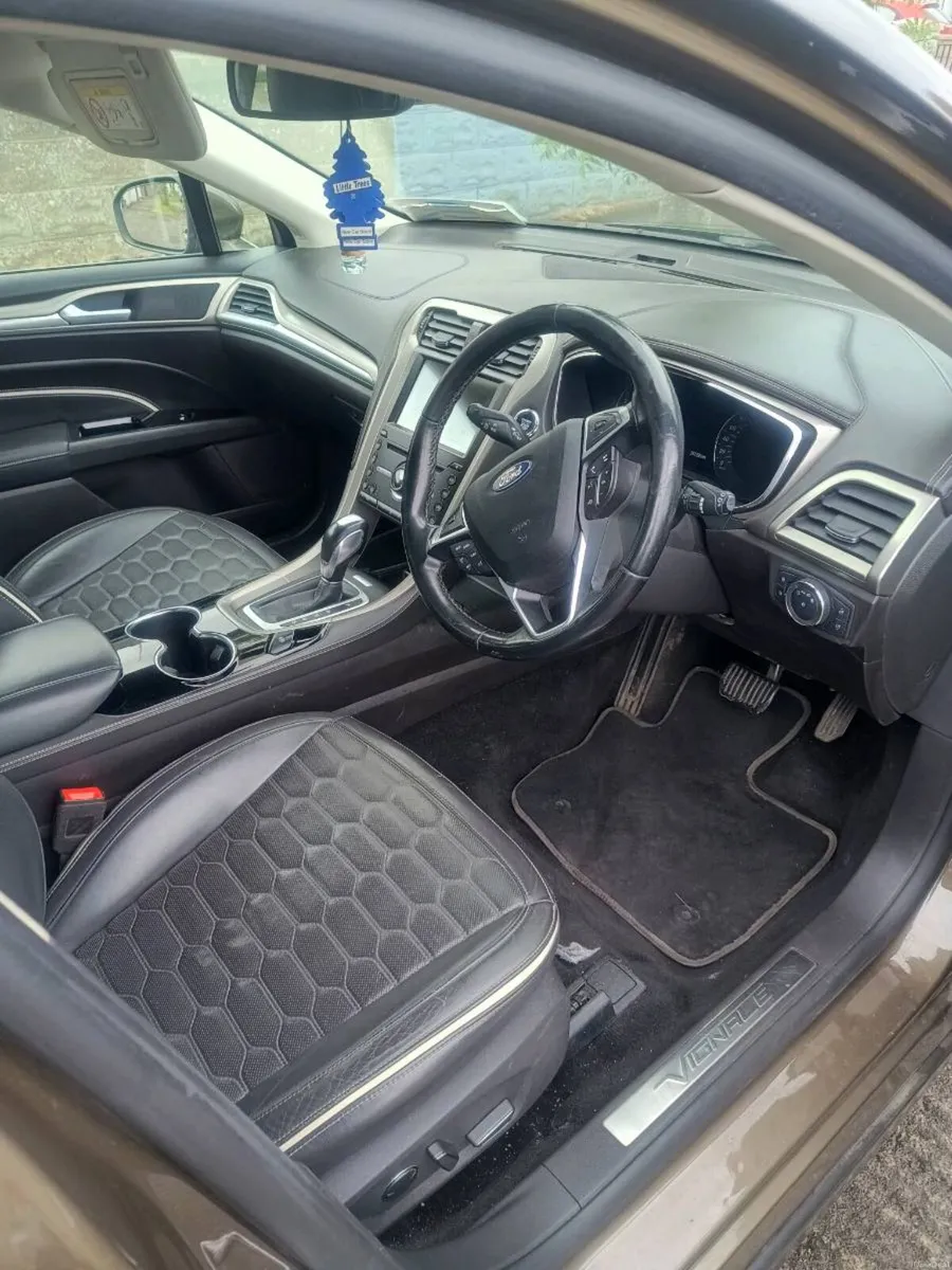 Ford Mondeo vingnale - Image 3