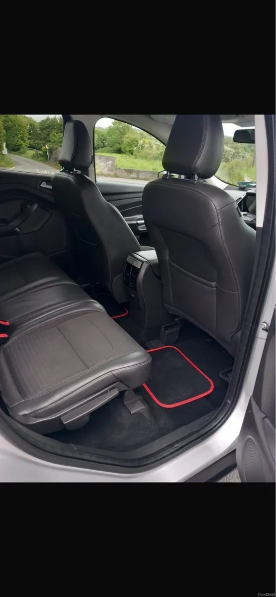 Ford Kuga - Image 3