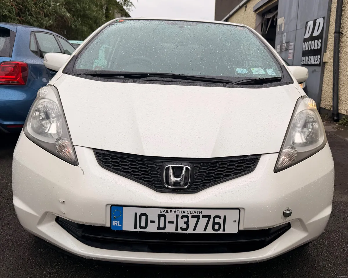 Honda Fit 2010 Automatic - Image 2