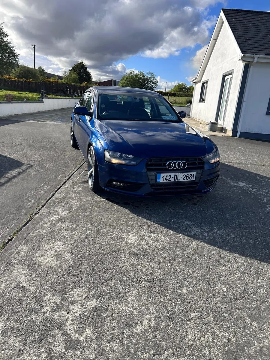 Audi A4 - Image 2
