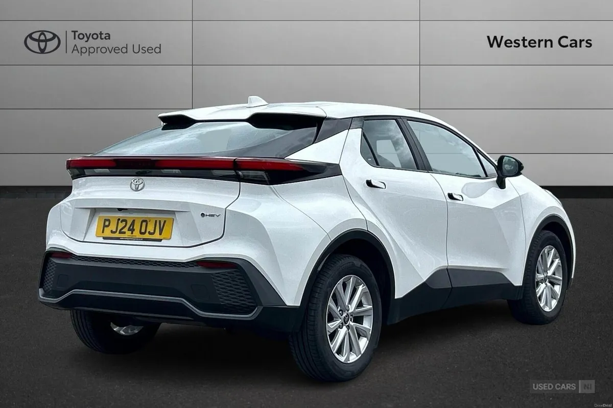 Toyota C-HR 1.8 VVT-h Icon CVT Euro 6 (s/s) 5dr - Image 2