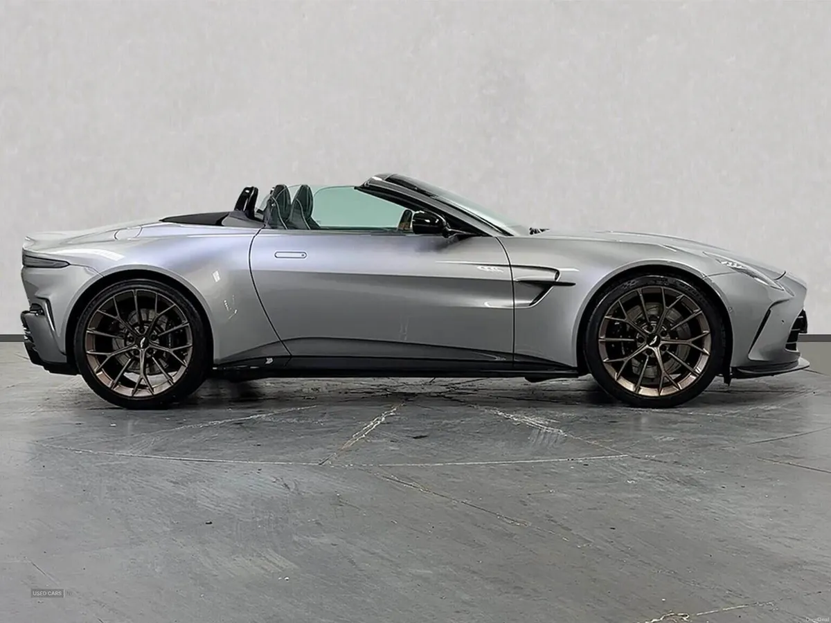 Aston Martin Vantage V8 2Dr Auto - Image 3