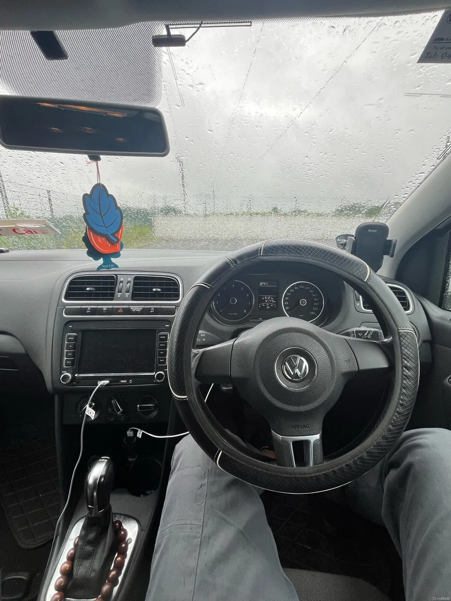 13-1 VW Polo 1.2 Automatic - Image 2
