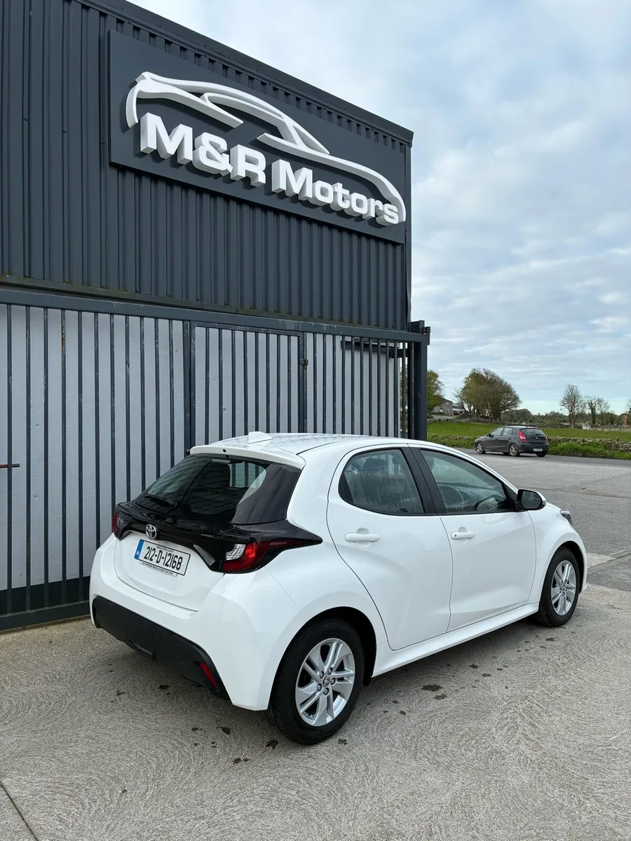 Toyota Yaris Luna 1.0 - Image 4