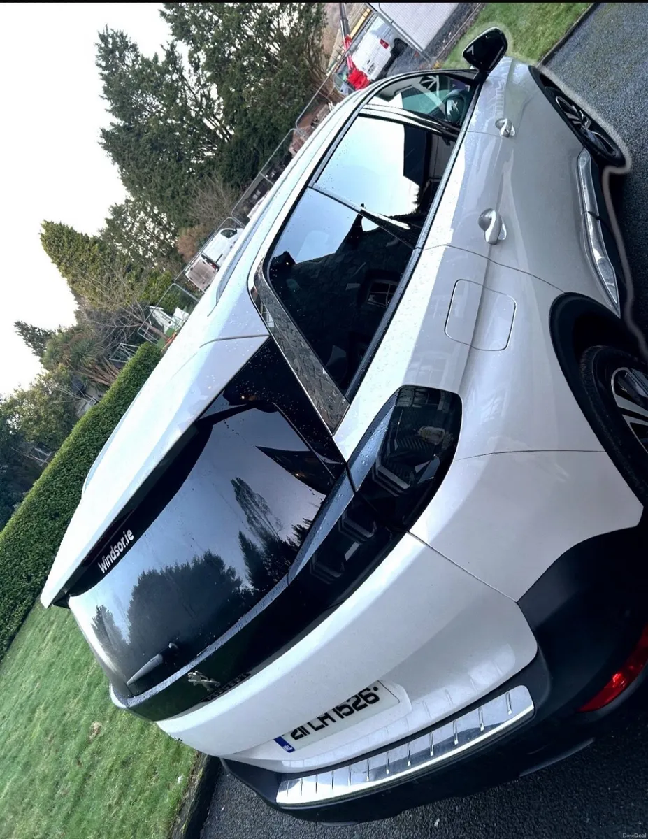Peugeot 5008 2021 - Image 3