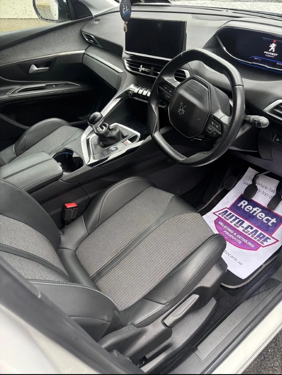 Peugeot 5008 2021 - Image 4