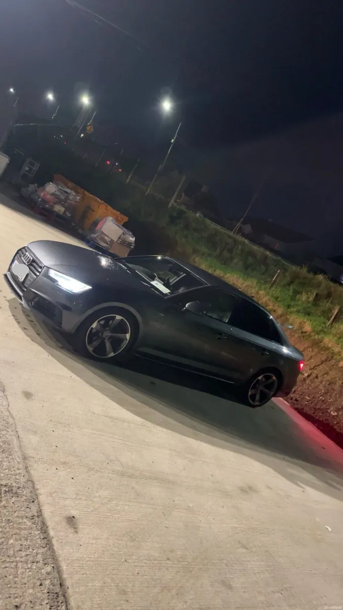 Audi A4 sline - Image 2