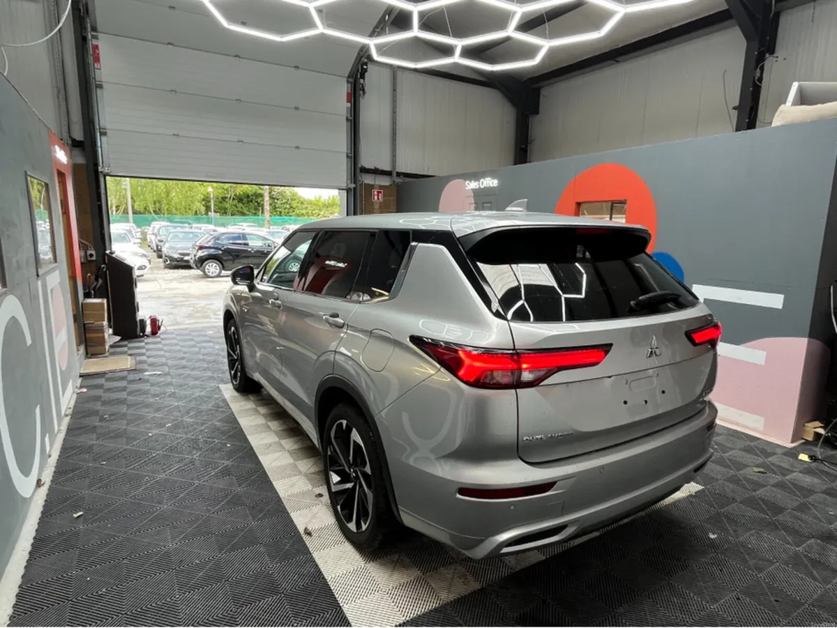 Mitsubishi Outlander €44950 2024 MITSUBISHI OUTLAN - Image 4