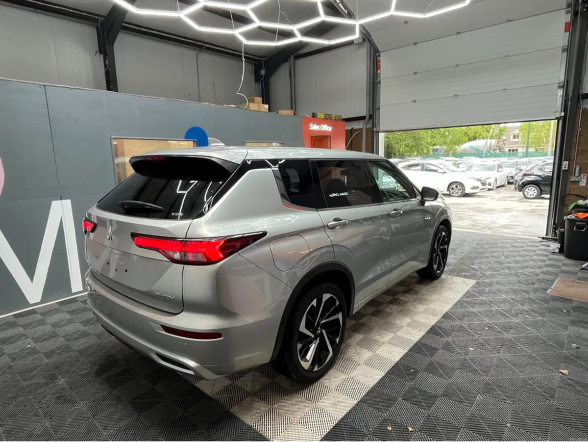 Mitsubishi Outlander €44950 2024 MITSUBISHI OUTLAN - Image 2