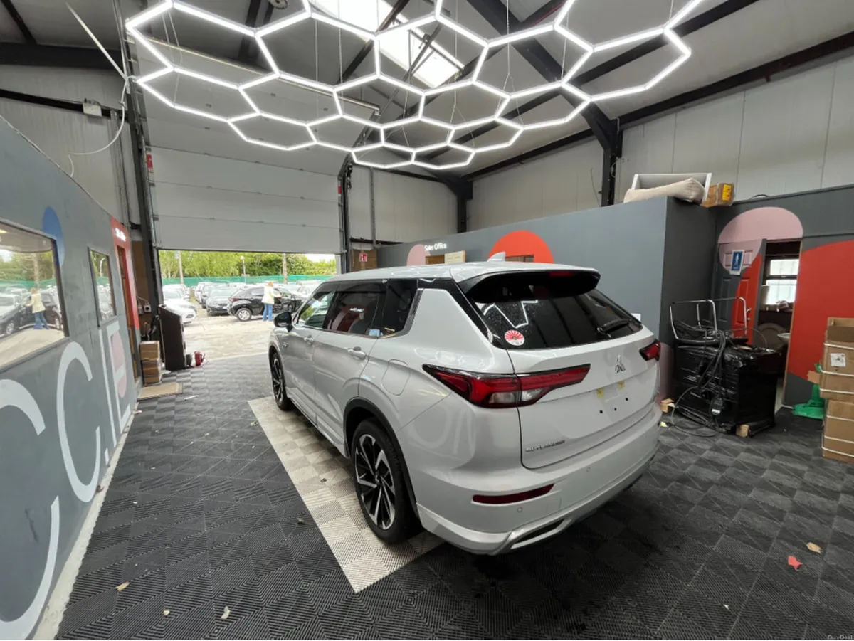 Mitsubishi Outlander €44950 2024 MITSUBISHI OUTLAN - Image 4