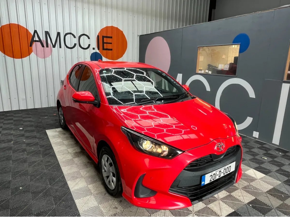 Toyota Yaris €11950 2020 TOYOTA YARIS X 1.0 AUTOMA - Image 1