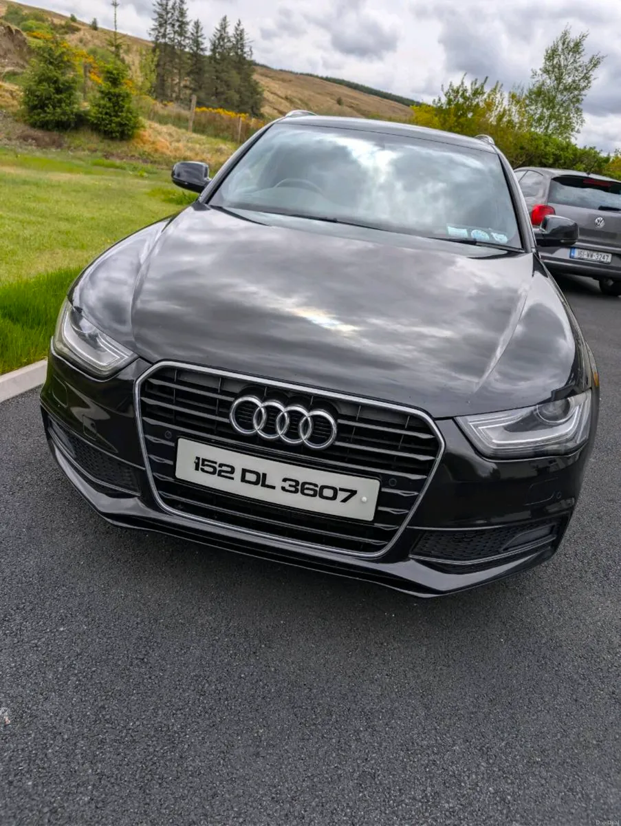 2015 Audi A4 Avant S Line - Image 2
