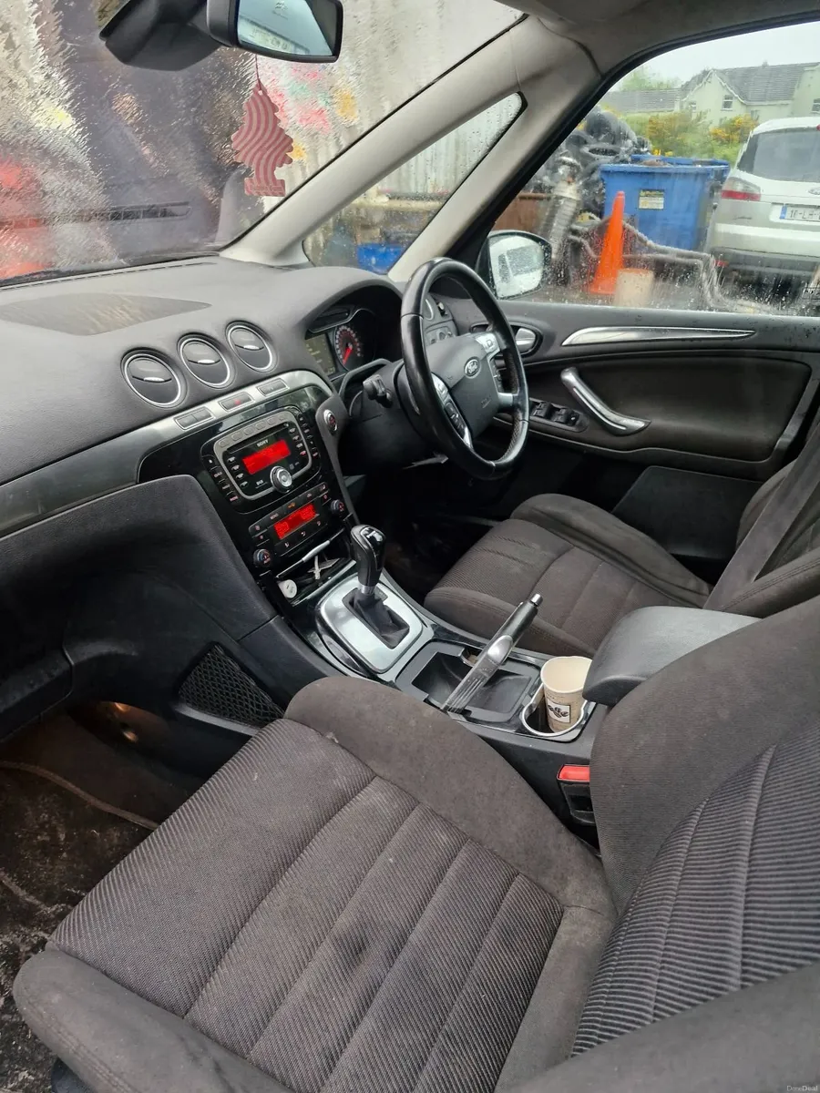 Ford Galaxy 2015 automatic - Image 4