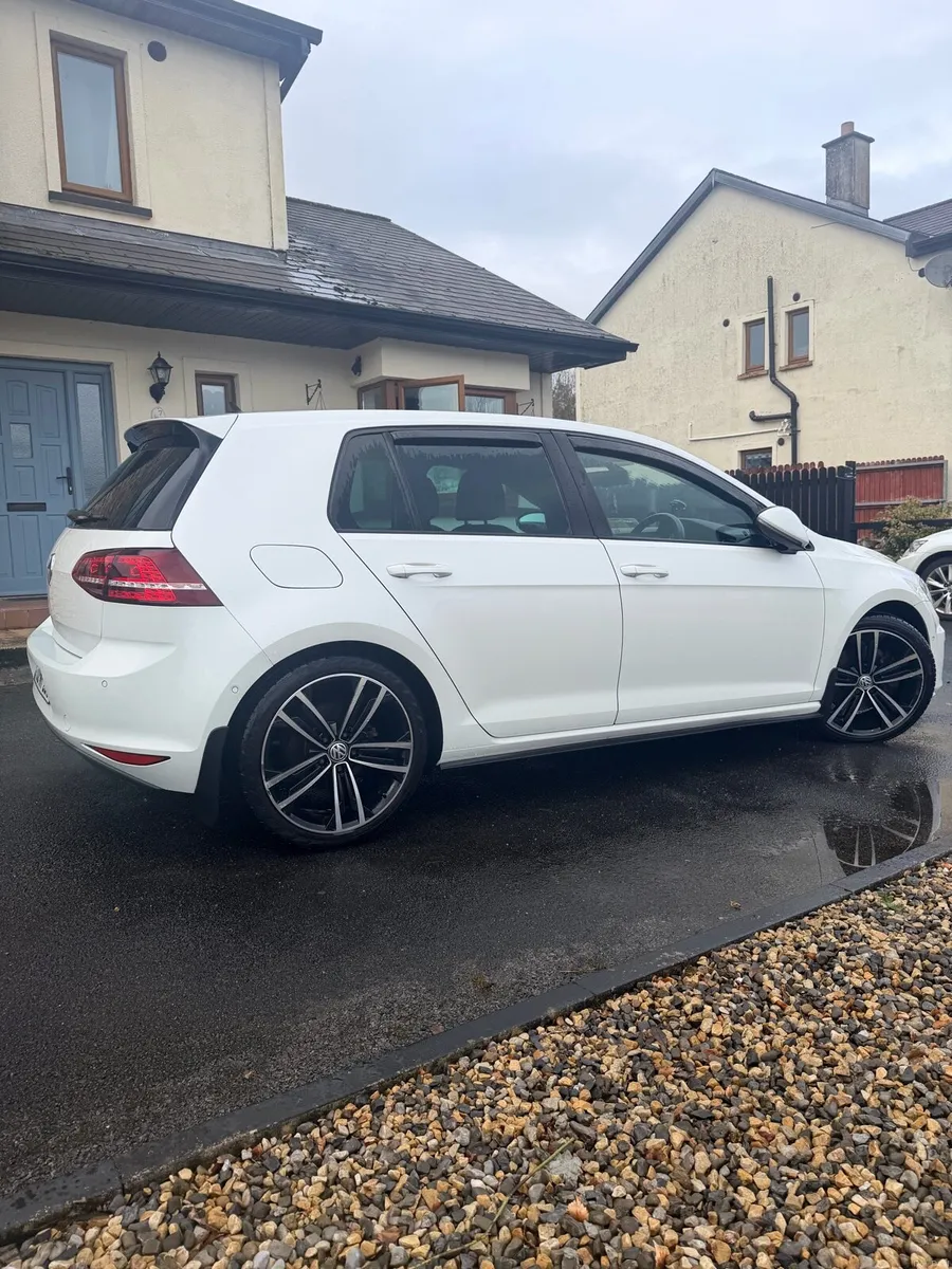 Volkswagen Golf GTD - Image 3