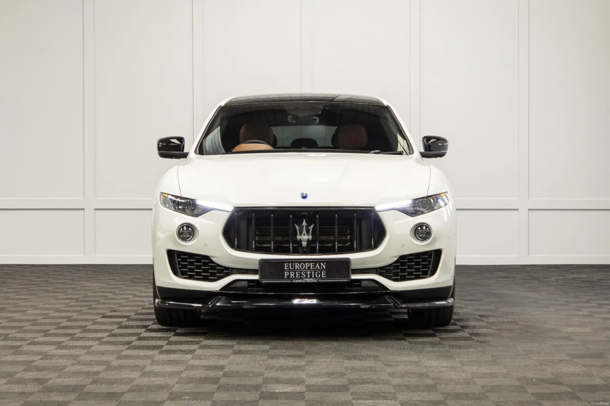 2020 Maserati Levante V6 - Image 2