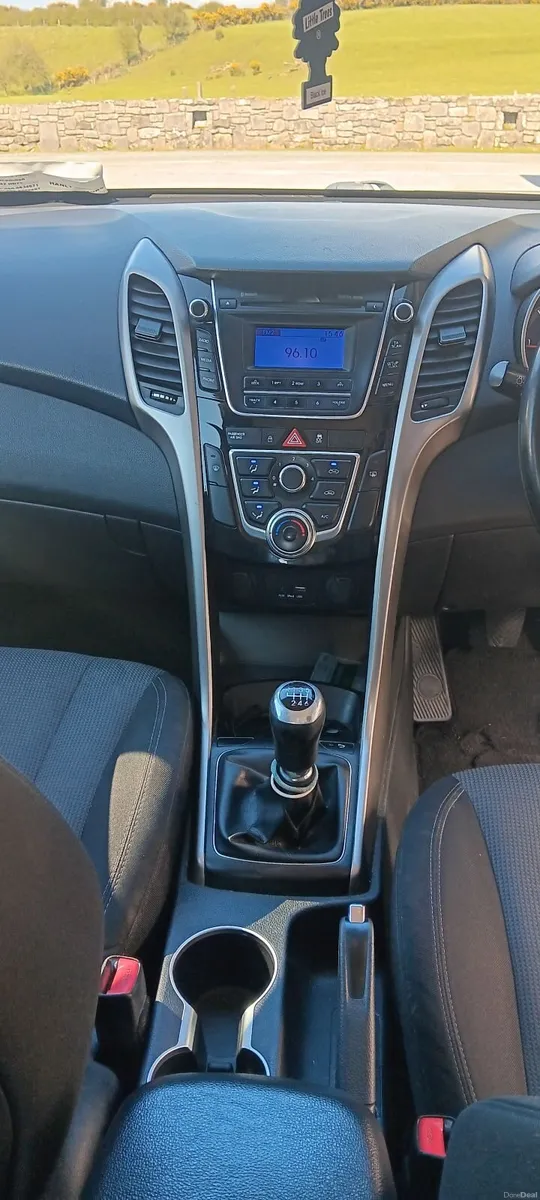 2016 Hyundai i30 Car - Image 3