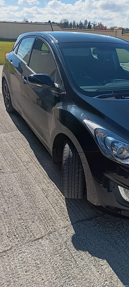 2016 Hyundai i30 Car - Image 4
