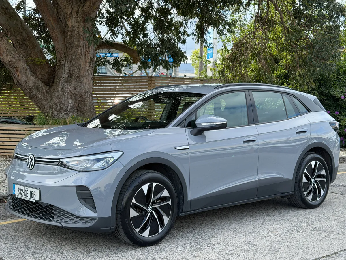 2023 Volkswagen ID.4 PURE. 52KWH. GREY LEATHER - Image 3
