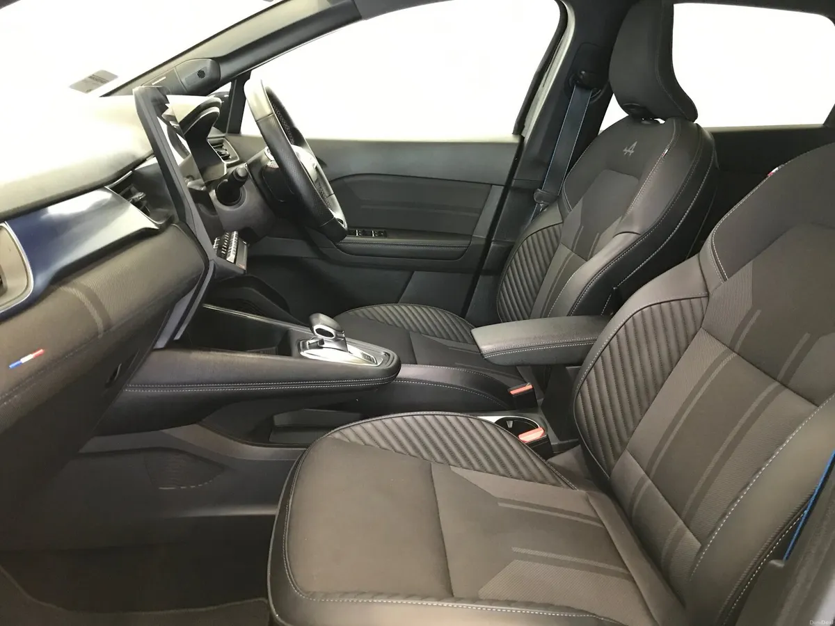 Symbioz Iconic Esprit Alpine E-Tech HEV 145 - Image 3
