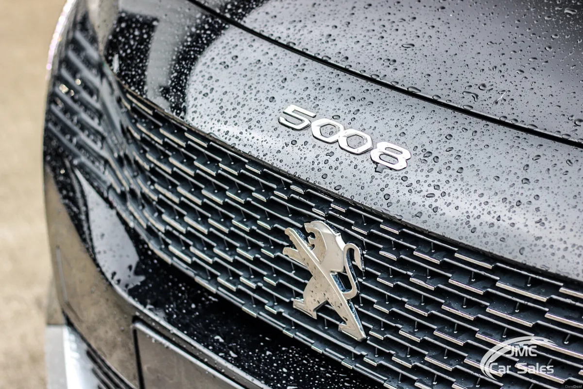 2022 PEUGEOT 5008 ALLURE AUTO - Image 3