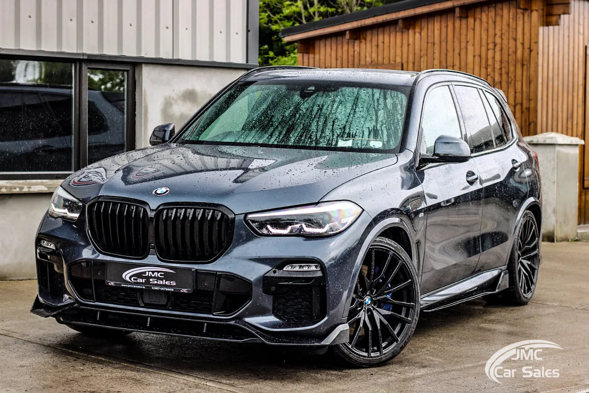 2021 BMW X5 45E M-PERFORMANCE - Image 1
