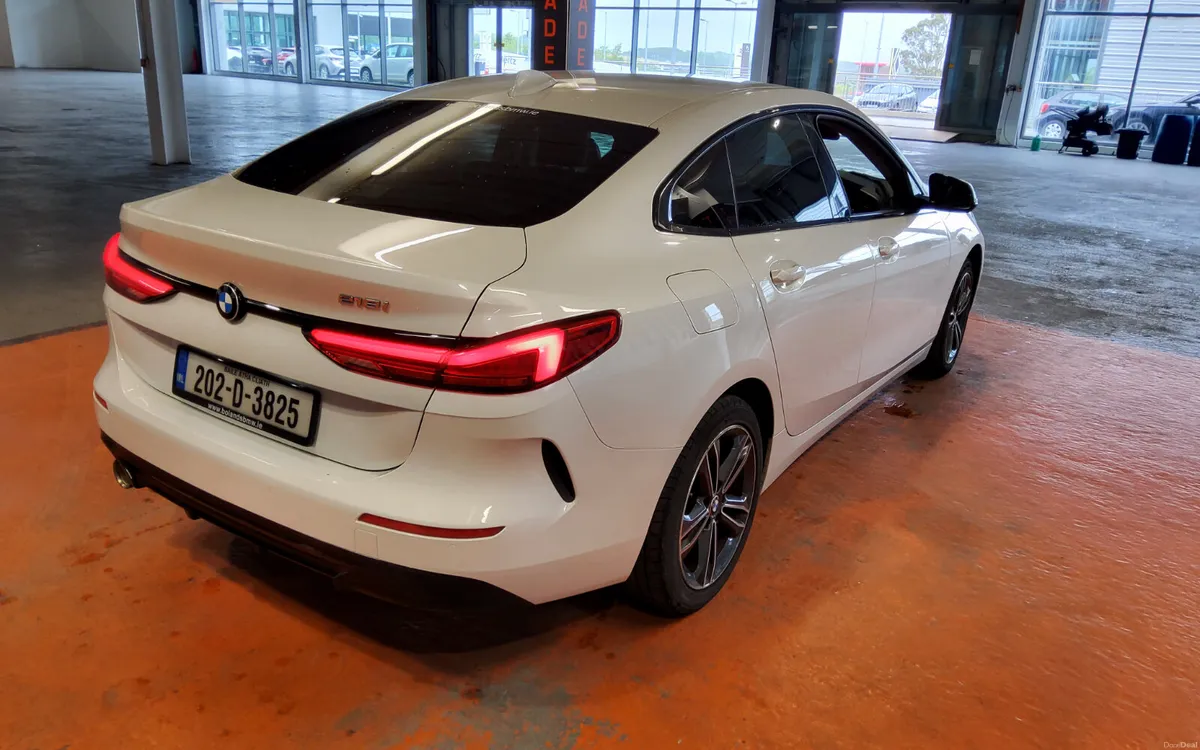 BMW 2-Series 2020 - Image 4