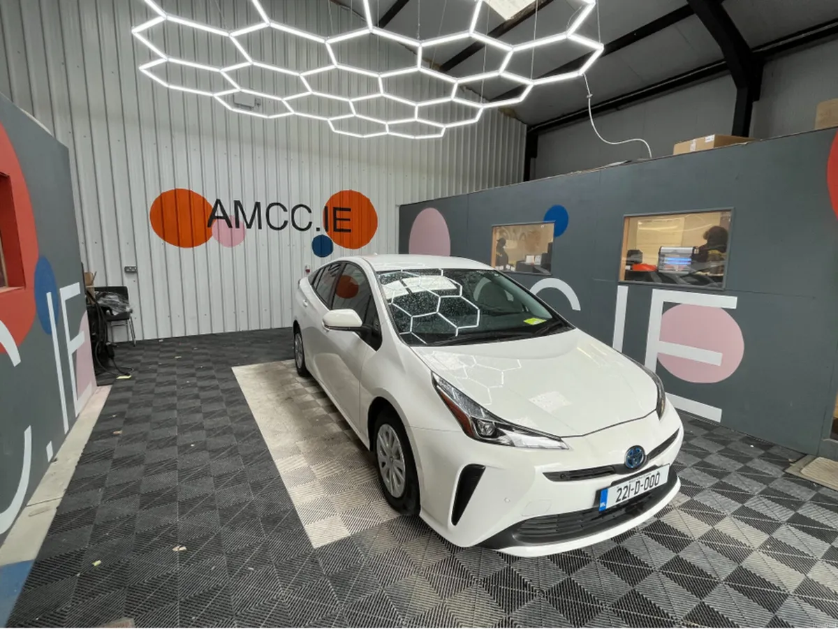 Toyota Prius €20950 2022 TOYOTA PRIUS S 1.8 AUTOMA - Image 1