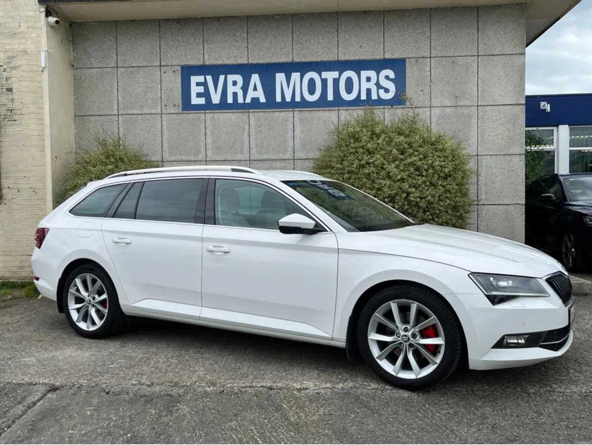 Skoda Superb ESTATE COMBI STYLE AUTOMATIC 2.0 DIES - Image 3