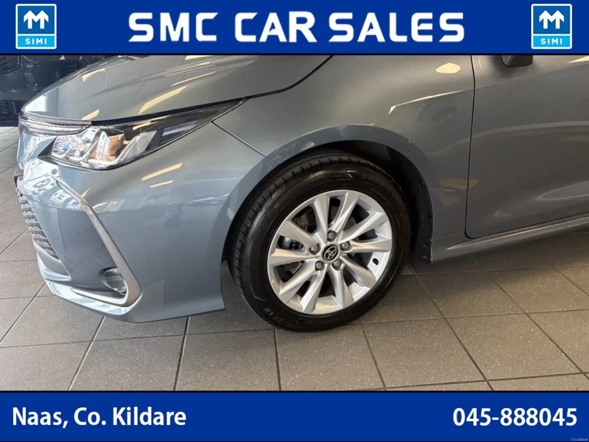 Toyota Corolla LUNA SALOON 4DR AUTO - Image 5