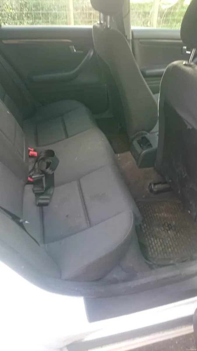 Audi A4 2003 - Image 4