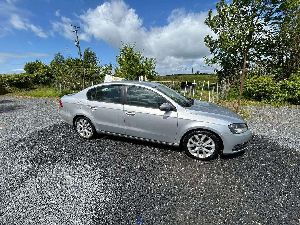 Volkswagen Passat 2014 - Image 4