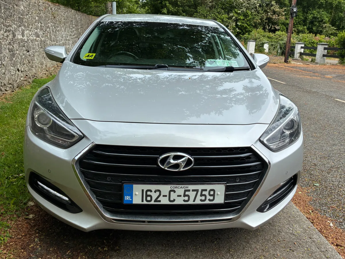 HYUNDAI I40 1.7 CRDI EXECUTIVE PLUS AUTOMATIC - Image 3