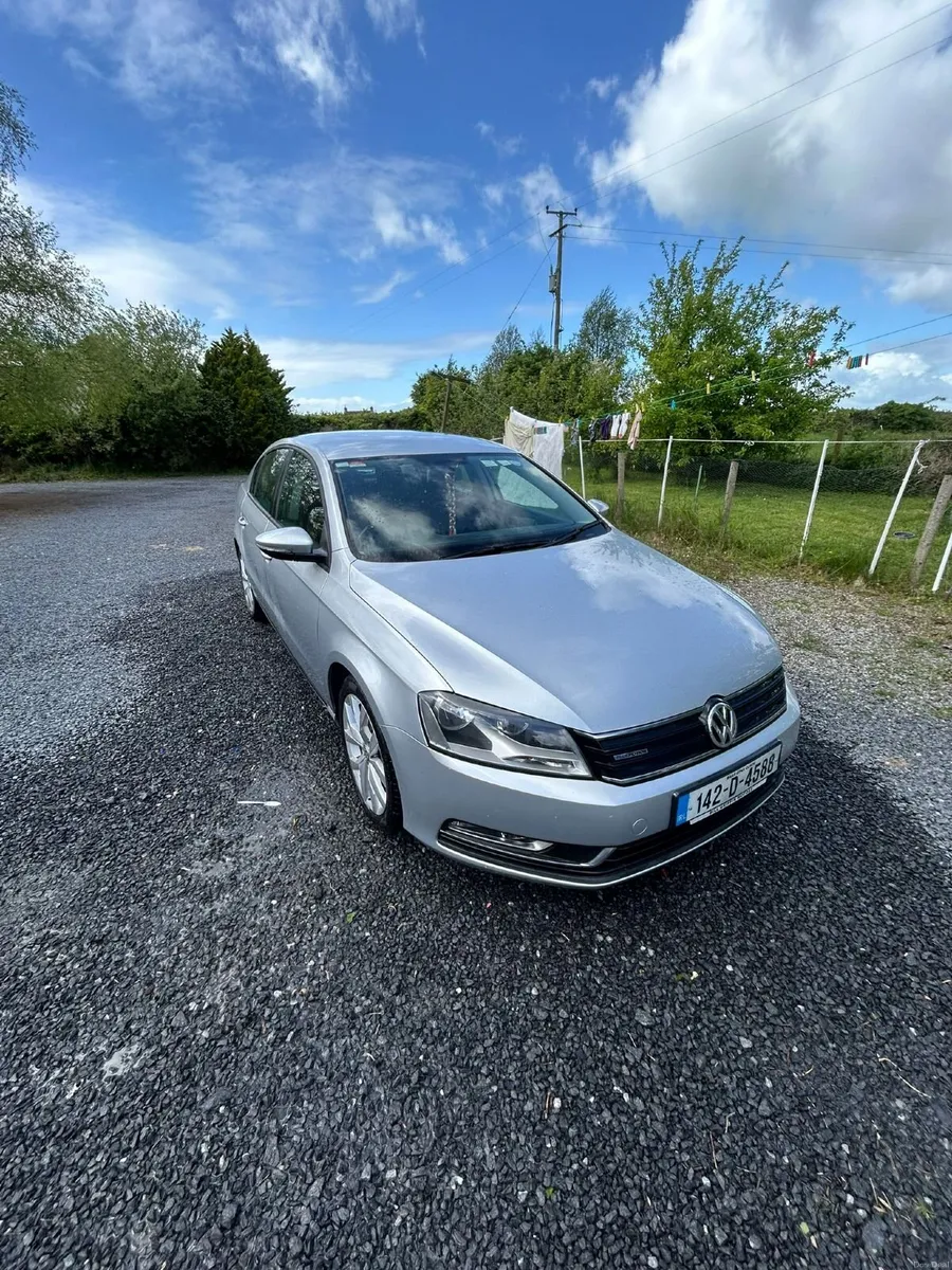 Volkswagen Passat 2014 - Image 1