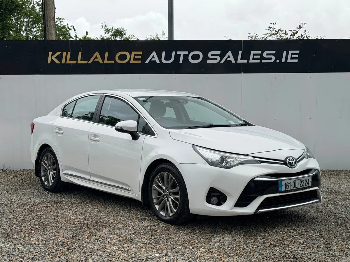2016 Toyota Avensis 2.0D LUNA - Image 1