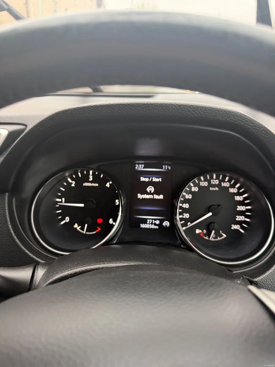 Nissan Qashqai 2014 - Image 2
