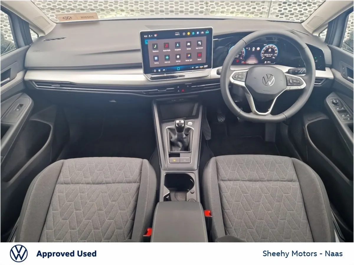 Volkswagen Golf Edition 75 1.5TSI - Image 2