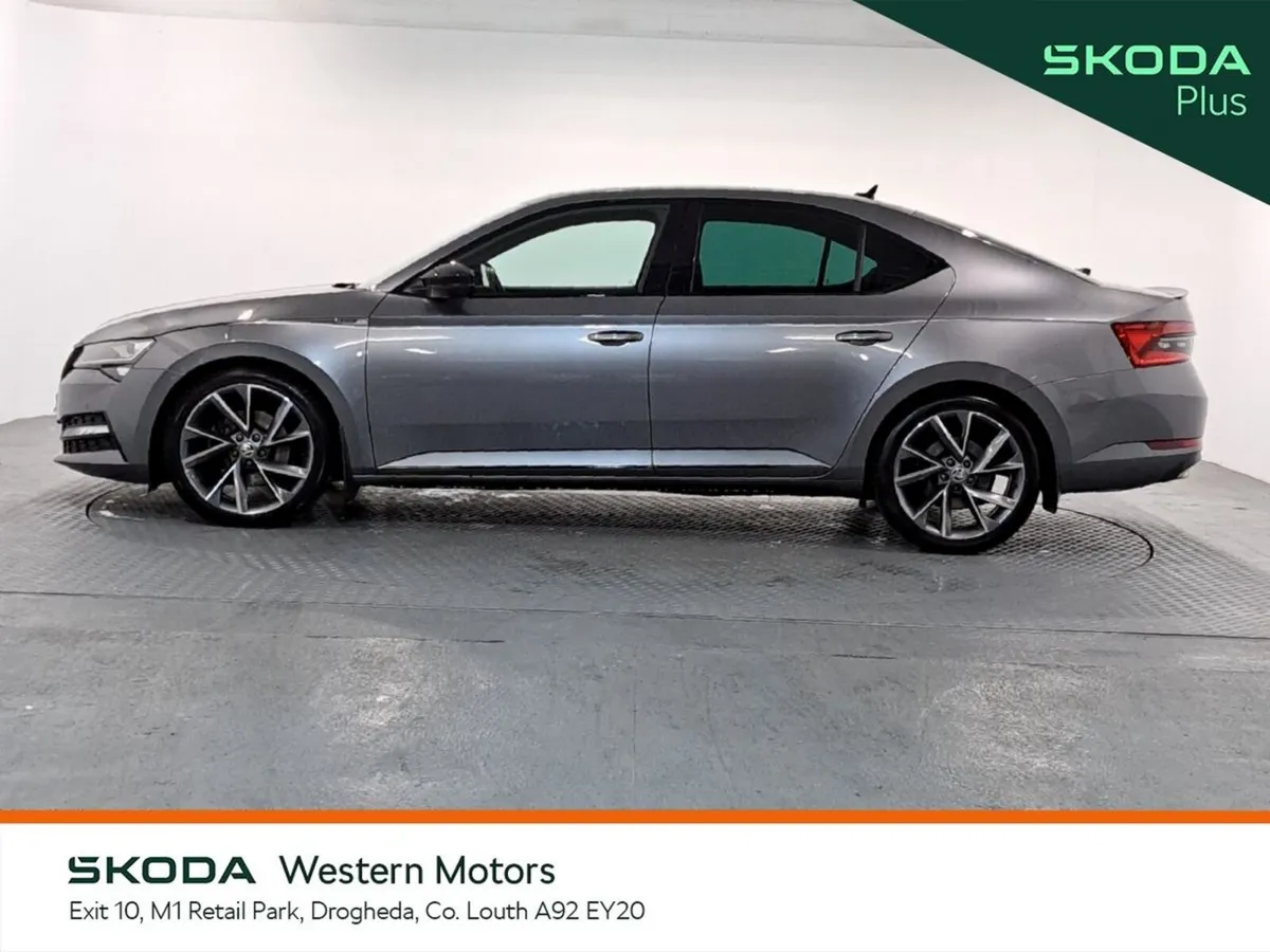 Skoda Superb SUPERB SPT 2.0TDI 150HP DSG - Image 6