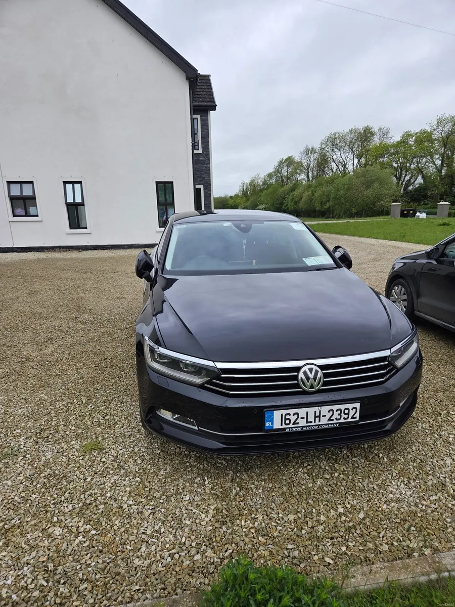 Volkswagen Passat 2016 - Image 3