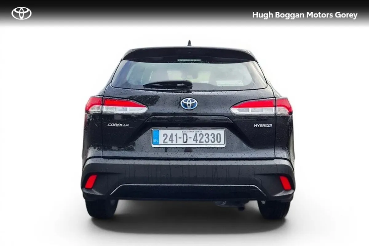 Toyota Corolla Cross Hybrid Luna - Image 4