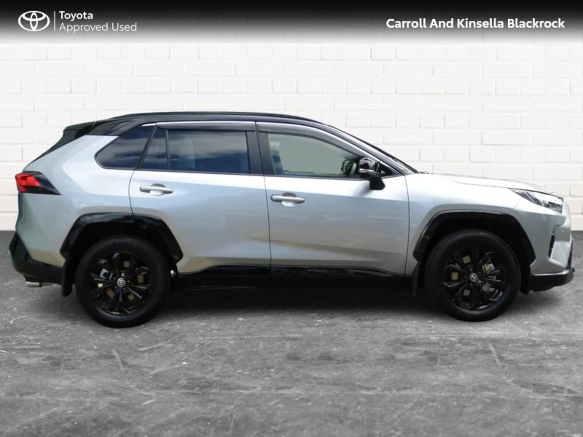 Toyota RAV4 Hybrid Sport - Image 3