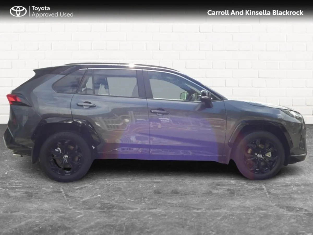 Toyota RAV4 Hybrid Sport - Image 3