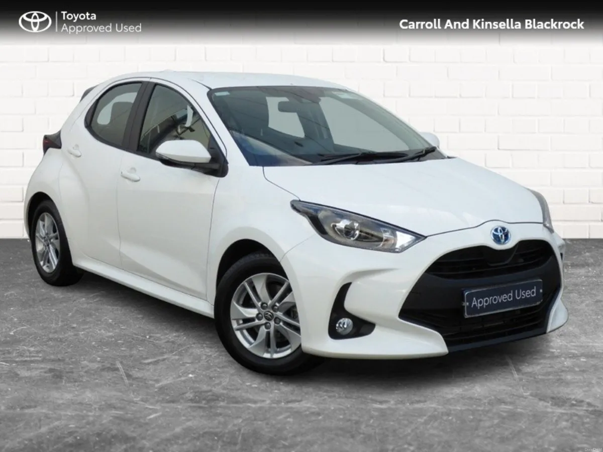 Toyota Yaris Hybrid Luna - Image 1